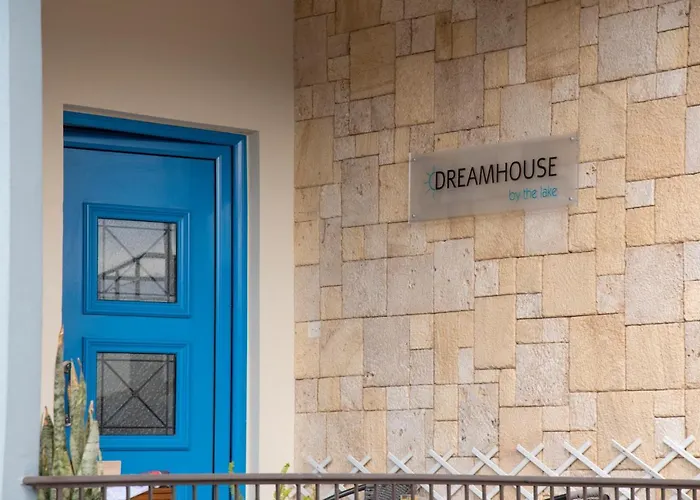 The Dreamhouses By The Lake